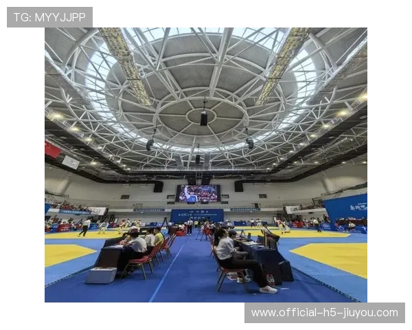 体育学院与俱乐部共建训练营，培养复合型人才，大学体育俱乐部