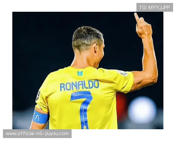 利雅得胜利主场大胜，C罗贡献一传一射，利雅得足球